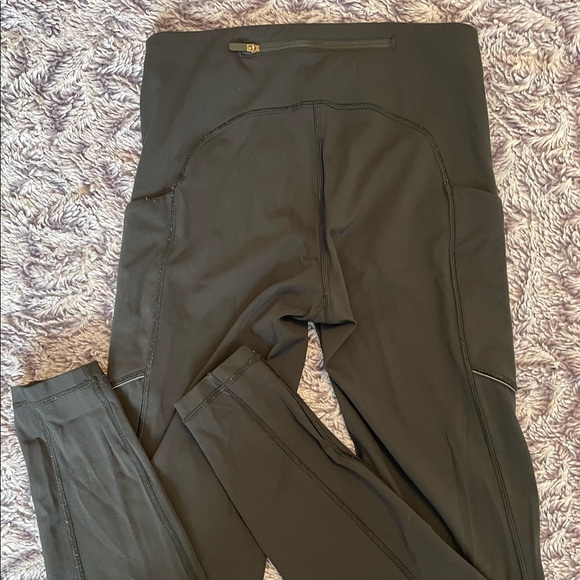 Lululemon speed up tights 28” - Picture 3 of 6